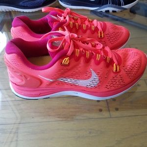 SALE Nike Lunar Glide 5 pink women's running shoes sz 9
